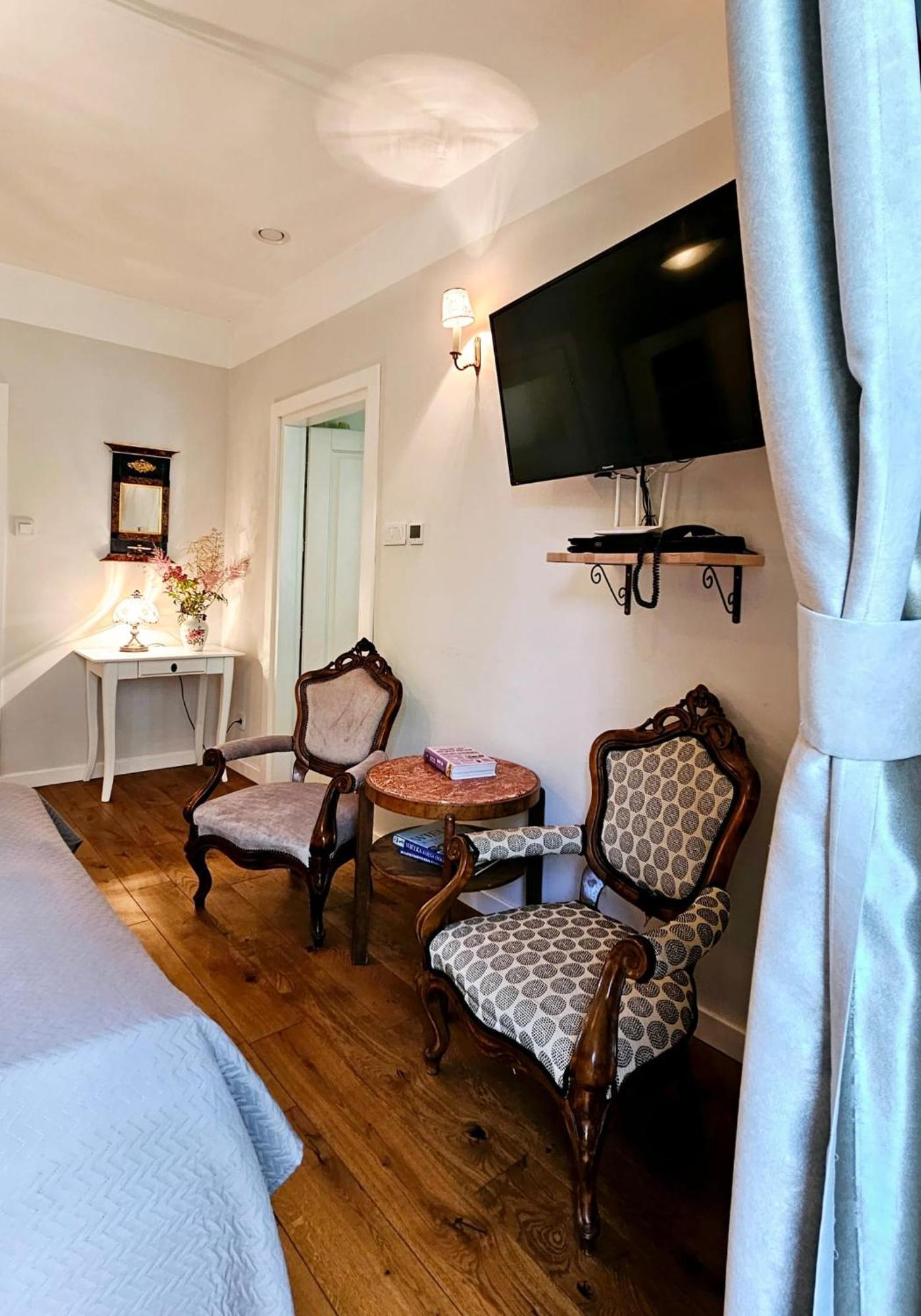 Nowy Dom Udrycze Aparthotel Buitenkant foto